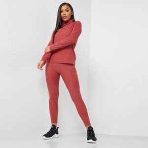 NEW Nike Women's Hyperwarm Velour Long Sleeve Shir